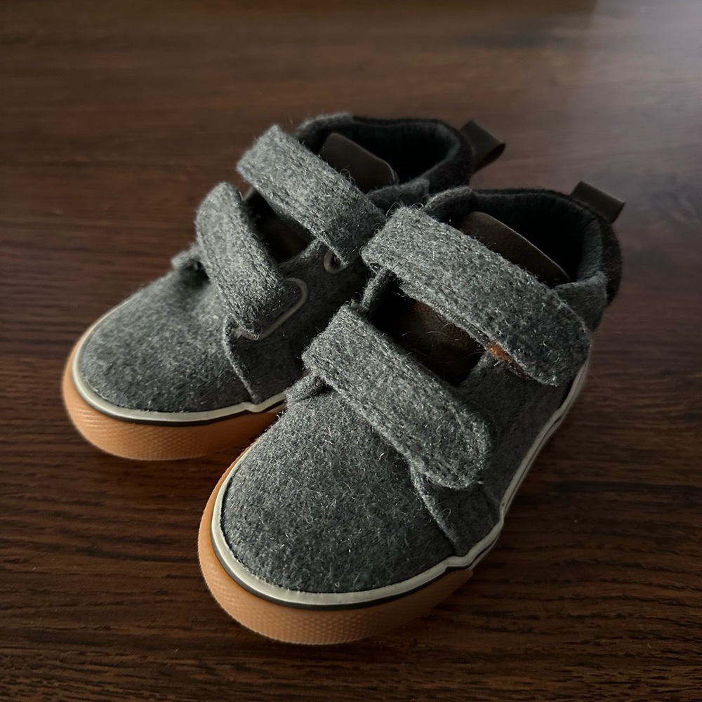 Cat & Jack Charcoal Dress Shoes with Tan Soles
